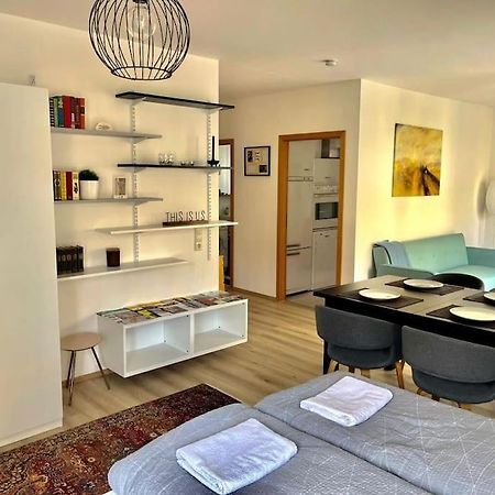 Sonniges Apartment In Ruhiger Und Zentraler Lage Pforzheim Eksteriør bilde