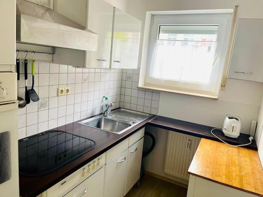 Sonniges Apartment In Ruhiger Und Zentraler Lage Pforzheim Eksteriør bilde
